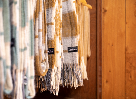 Palliser Ridge Lambswool Throws - Herringbone - Large Check