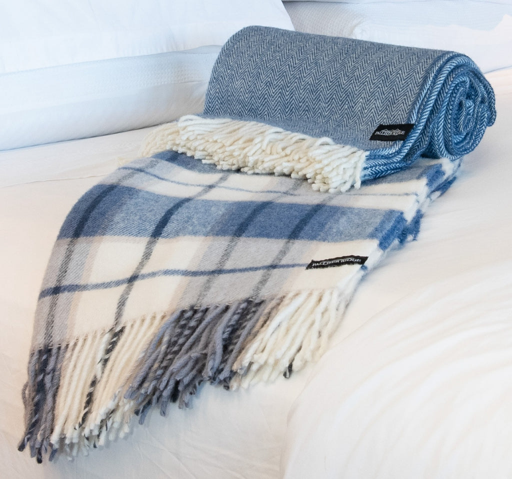Palliser Ridge - Lambswool Throw Herringbone - Royal Blue