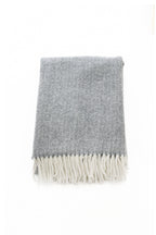 Palliser Ridge - Lambswool Throw Herringbone - Slate Grey